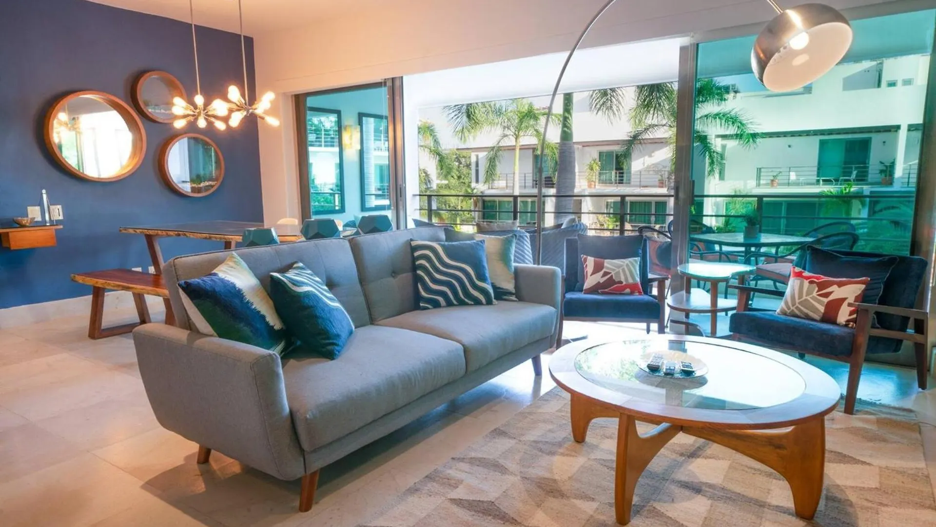 Modern 2 Bedroom Condo Colorful And Creative - At Via 38 Condos A13 Playa del Carmen Meksika